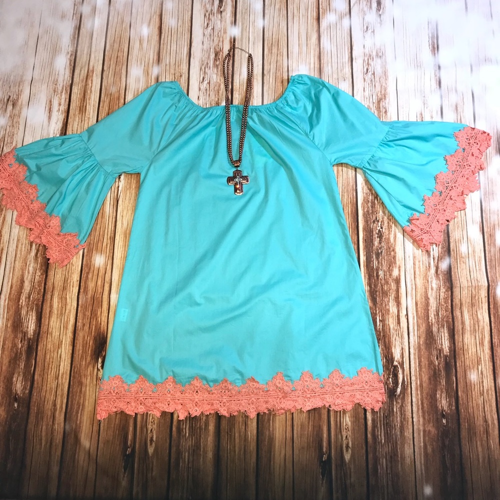 Beautiful Turquoise w Peach Strapless Dress